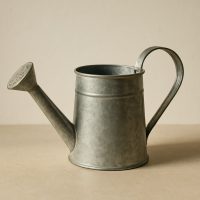 Konewka metalowa 1,5 litra